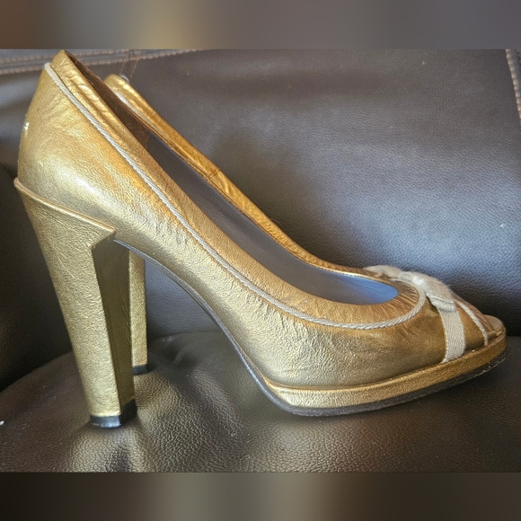Marc Jacobs Gold Leather Peep Toe Bow Pumps Open Toe Chunky High Heels Size 37 6 - Picture 8 of 16